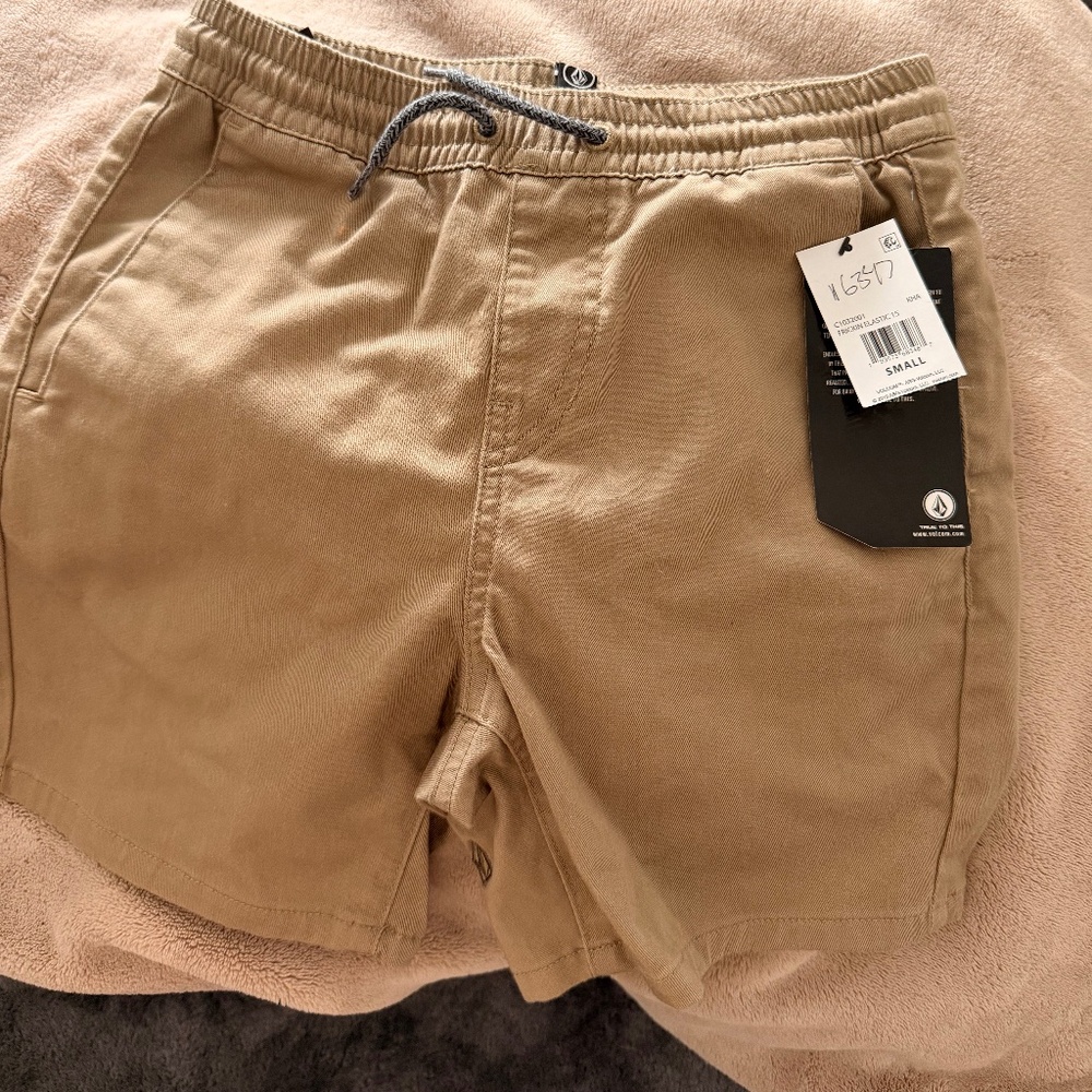 Volcom boy shorts